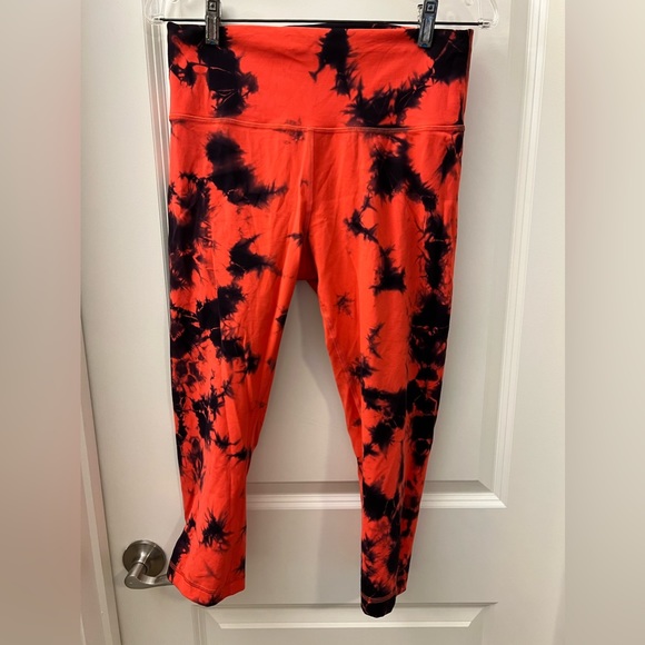 Lululemon Leggings- size 12 - Picture 2 of 6